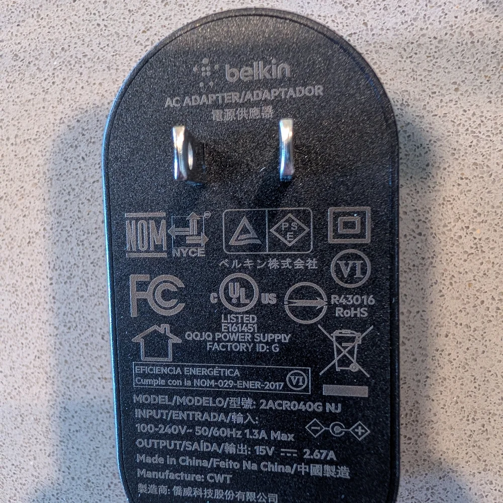 Belkin Black & White 3-in-1 MagSafe Wireless Charging Stand